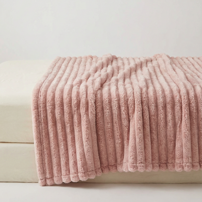 Faux Rabbit Fur Throw Blanket – Textured Plush Design